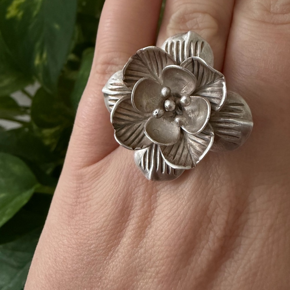 Vintage Sterling Silver 925 Artisan Large Flower 3D . 6.5